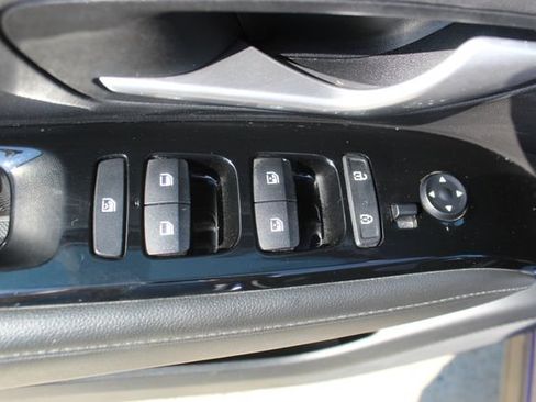 Used 2022 Hyundai Tucson SEL w/ Convenience + Premium Package FWD image 13