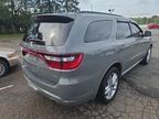 Used 2023 Dodge Durango GT RWD image 2