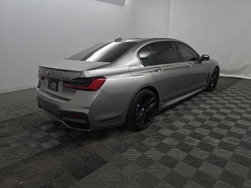 Used 2020 BMW M760i xDrive image 4