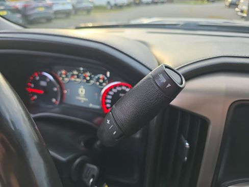 Used 2015 GMC Sierra 2500 Denali w/ Duramax Plus Package image 16