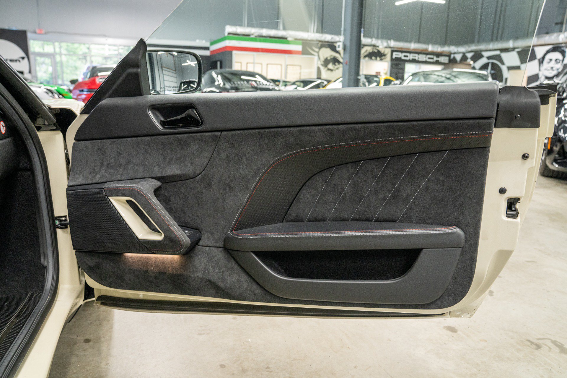 Used 2020 Lotus Evora RWD image 37