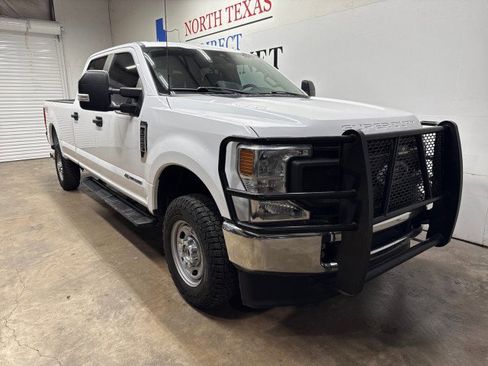 Used 2022 Ford F250 XL w/ Power Equipment Group image 3