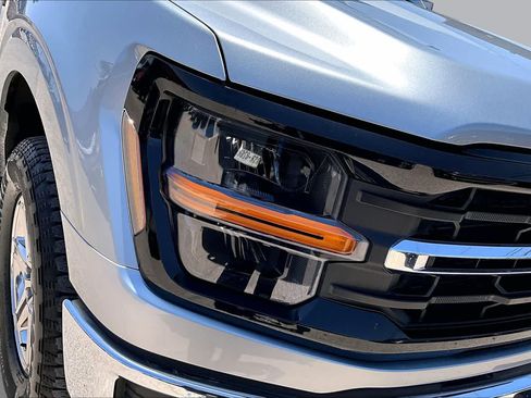 Certified 2024 Ford F150 XLT w/ FX4 Off-Road Package AWD/4WD image 27