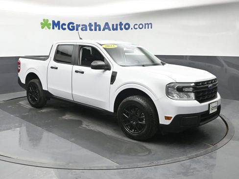 Used 2023 Ford Maverick XL FWD image 2