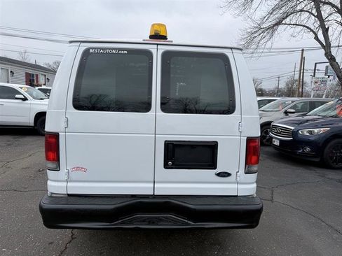 Used 2014 Ford E-250 and Econoline 250 w/ Power Group image 7