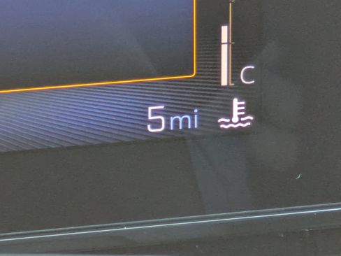 New 2026 Chevrolet Trax RS w/ Driver Confidence Package image 21