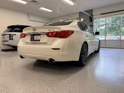 Used 2016 INFINITI Q50 Red Sport 400 RWD image 9
