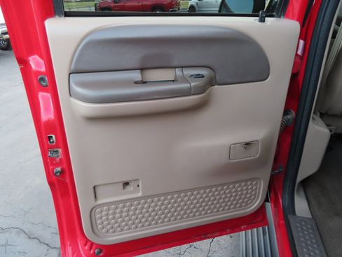 Used 1999 Ford F250 Lariat image 46