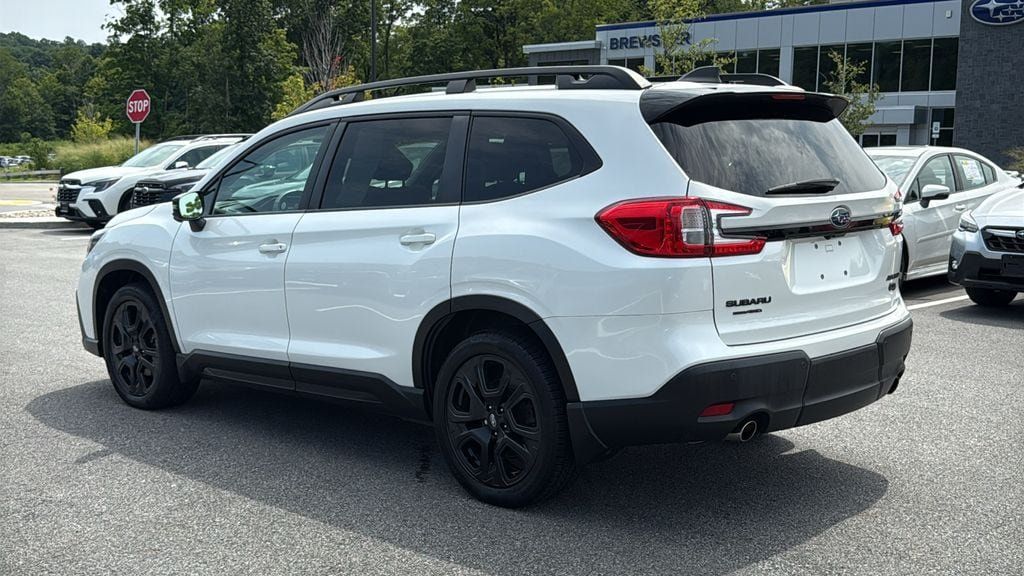 Used 2023 Subaru Ascent Onyx Edition Limited AWD/4WD image 6