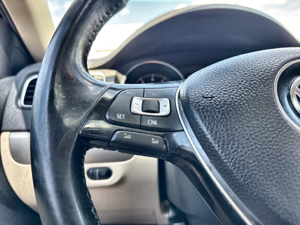 Used 2018 Volkswagen Jetta SE FWD image 31
