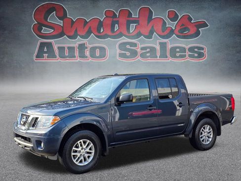 Used 2015 Nissan Frontier SV w/ SV Value Truck Package image 3