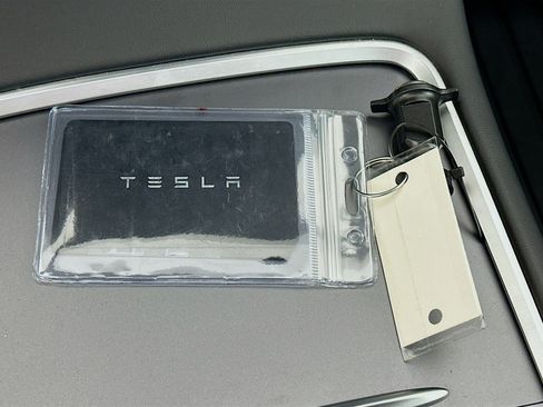 Used 2023 Tesla Model 3 Standard Range RWD image 24