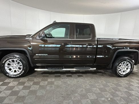 Used 2018 GMC Sierra 1500 SLE w/ SLE Value Package AWD/4WD image 7