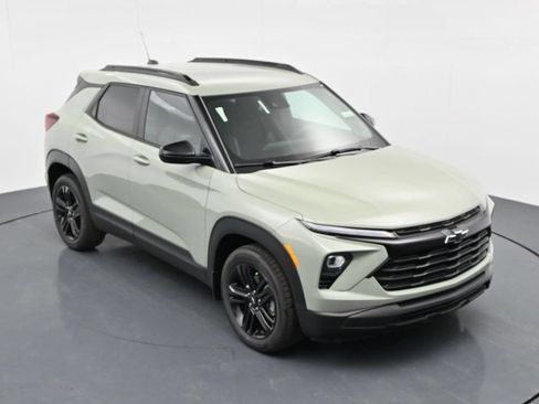 New 2026 Chevrolet TrailBlazer LT w/ Midnight Edition FWD image 20