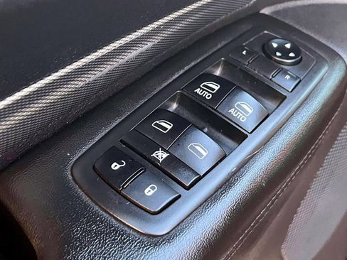 Used 2019 Dodge Durango GT image 14