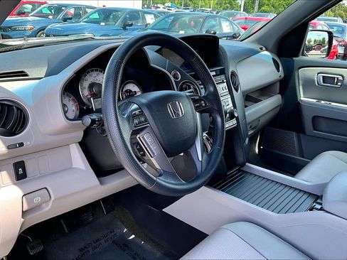 Used 2015 Honda Pilot EX image 17