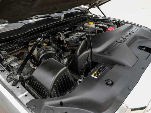 Used 2019 RAM 2500 Limited AWD/4WD image 47