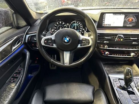 Used 2018 BMW 530e 530e iPerformance image 29