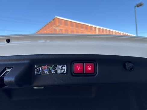 New 2026 Mercedes-Benz C 300 4MATIC Sedan image 28