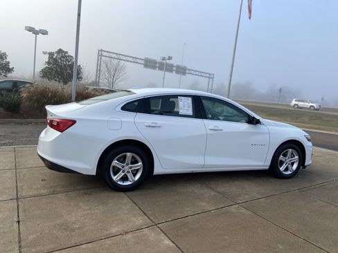 Used 2024 Chevrolet Malibu LT image 11
