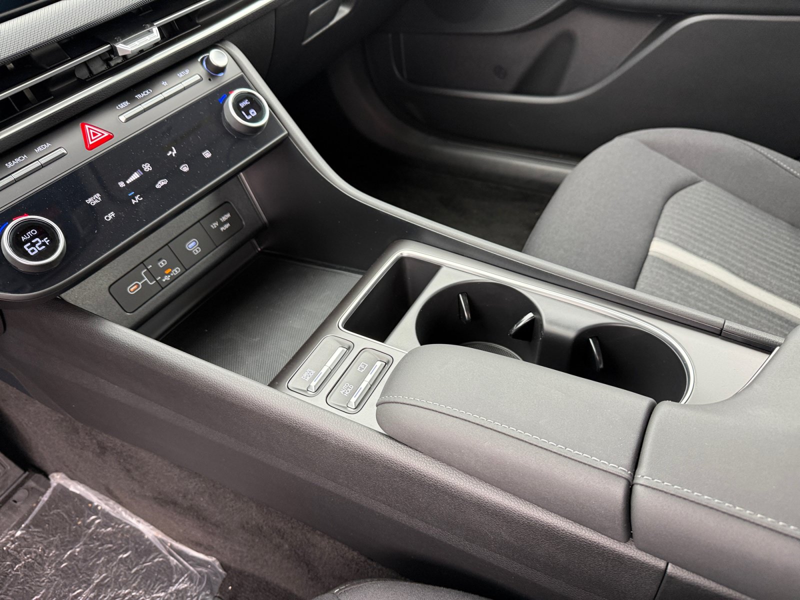 New 2026 Hyundai Sonata Blue FWD image 13