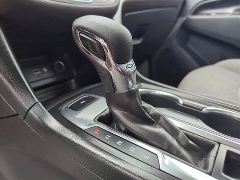 Used 2024 Chevrolet Equinox LT AWD/4WD image 13