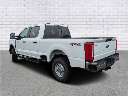 New 2026 Ford F250 XL w/ XL Off-Road Package image 3