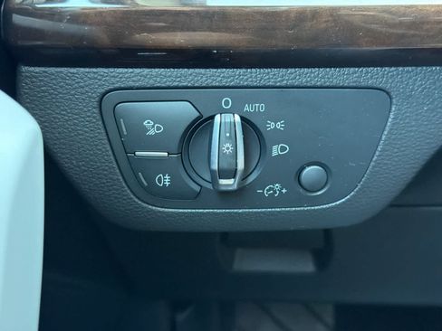 Used 2018 Audi Q5 2.0T Premium Plus w/ Premium Plus Package AWD/4WD image 32