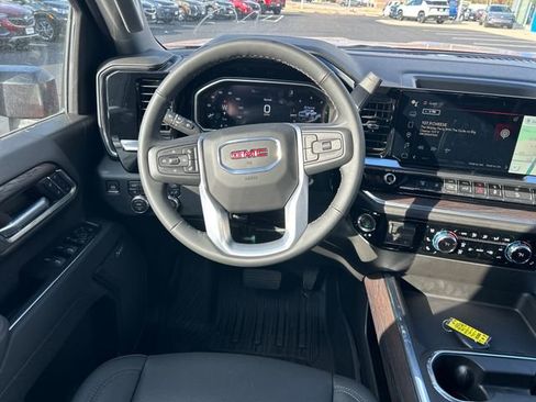 New 2026 GMC Sierra 2500 SLT w/ SLT Premium Package AWD/4WD image 15