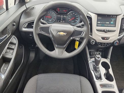 Used 2016 Chevrolet Cruze LS image 7