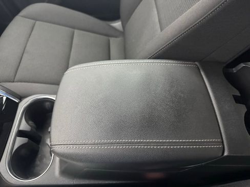 Used 2024 GMC Canyon Elevation w/ Convenience Package image 27