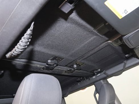 Used 2021 Ford Bronco Big Bend image 9