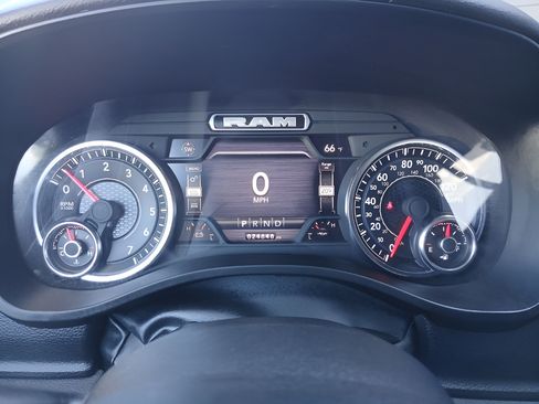 Used 2023 RAM 1500 Big Horn AWD/4WD image 15