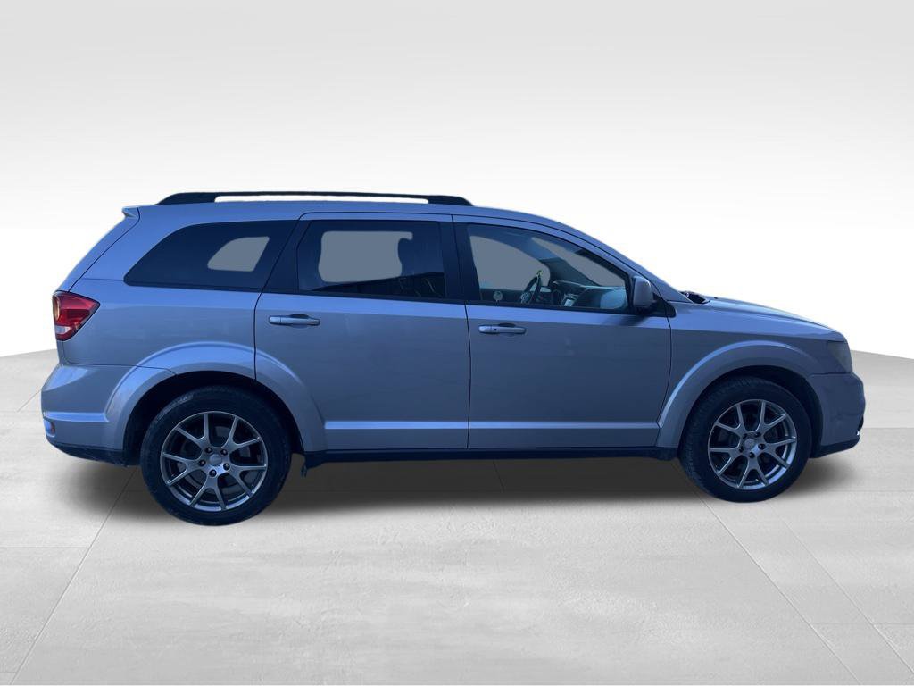 Used 2016 Dodge Journey R/T w/ Driver Convenience Group AWD/4WD image 6