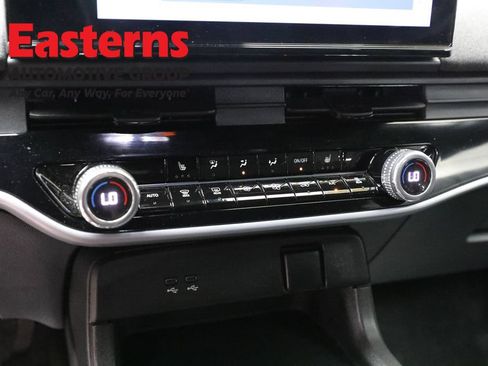 Used 2024 Honda Prologue EX image 19