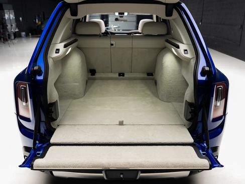 Used 2019 Rolls-Royce Cullinan AWD/4WD image 78