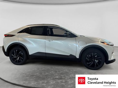 New 2026 Toyota C-HR AWD/4WD image 4