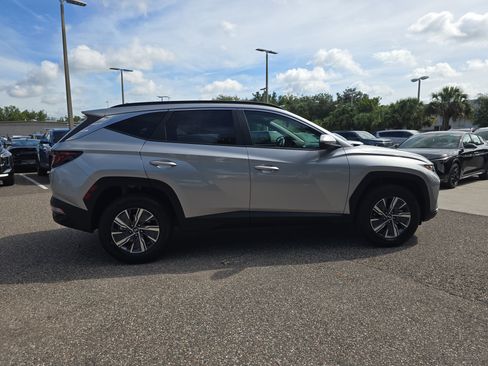 Used 2024 Hyundai Tucson Blue AWD/4WD image 9