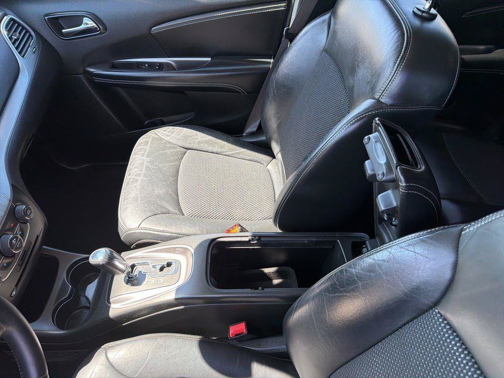 Used 2018 Dodge Journey Crossroad FWD image 44