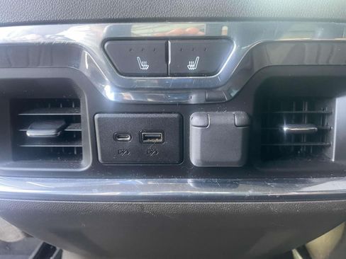 Used 2019 GMC Sierra 1500 Denali w/ Driver Alert Package II AWD/4WD image 5