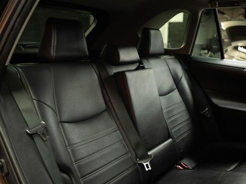 Used 2019 Toyota RAV4 XLE Premium w/ Carpet Mat Package FWD image 17