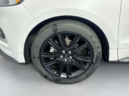 Used 2020 Ford Edge ST-Line FWD image 30