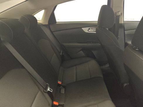 Used 2023 Kia Forte LXS FWD image 19
