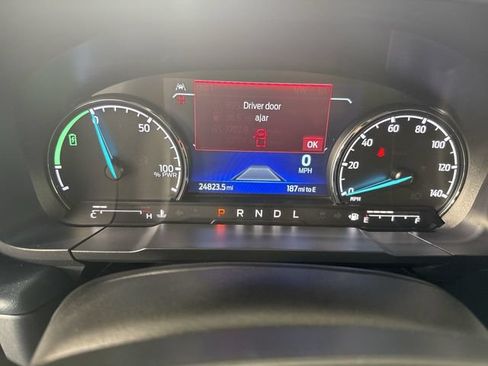 Used 2024 Ford Maverick Lariat FWD image 16