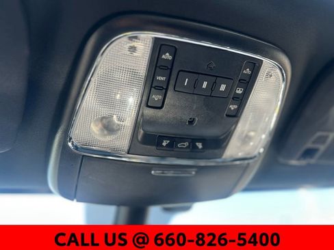 Used 2019 Jeep Grand Cherokee Overland image 21