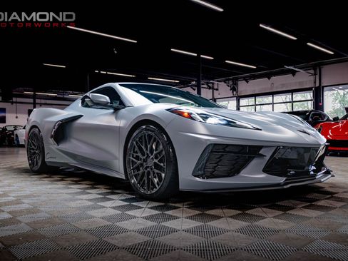 Used 2024 Chevrolet Corvette Stingray Coupe w/ Z51 Performance Package image 26