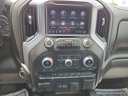 Used 2020 GMC Sierra 1500 Elevation AWD/4WD image 9