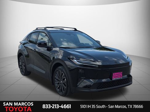 New 2026 Toyota C-HR AWD/4WD image 3