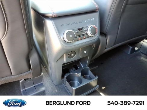 New 2026 Ford Explorer ST-Line AWD/4WD image 9