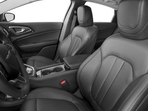 Certified 2017 Chrysler 200 LX w/ Dark Appearance Package image 9